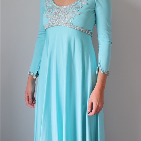 60's Victoria Royal beaded turquoise gown - Picture 5 of 7